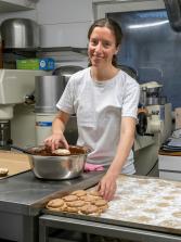 Nicole, Konditor-Confiseurin